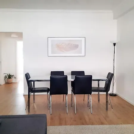 Lovely 2-bedroom - Near Center! * 布拉加